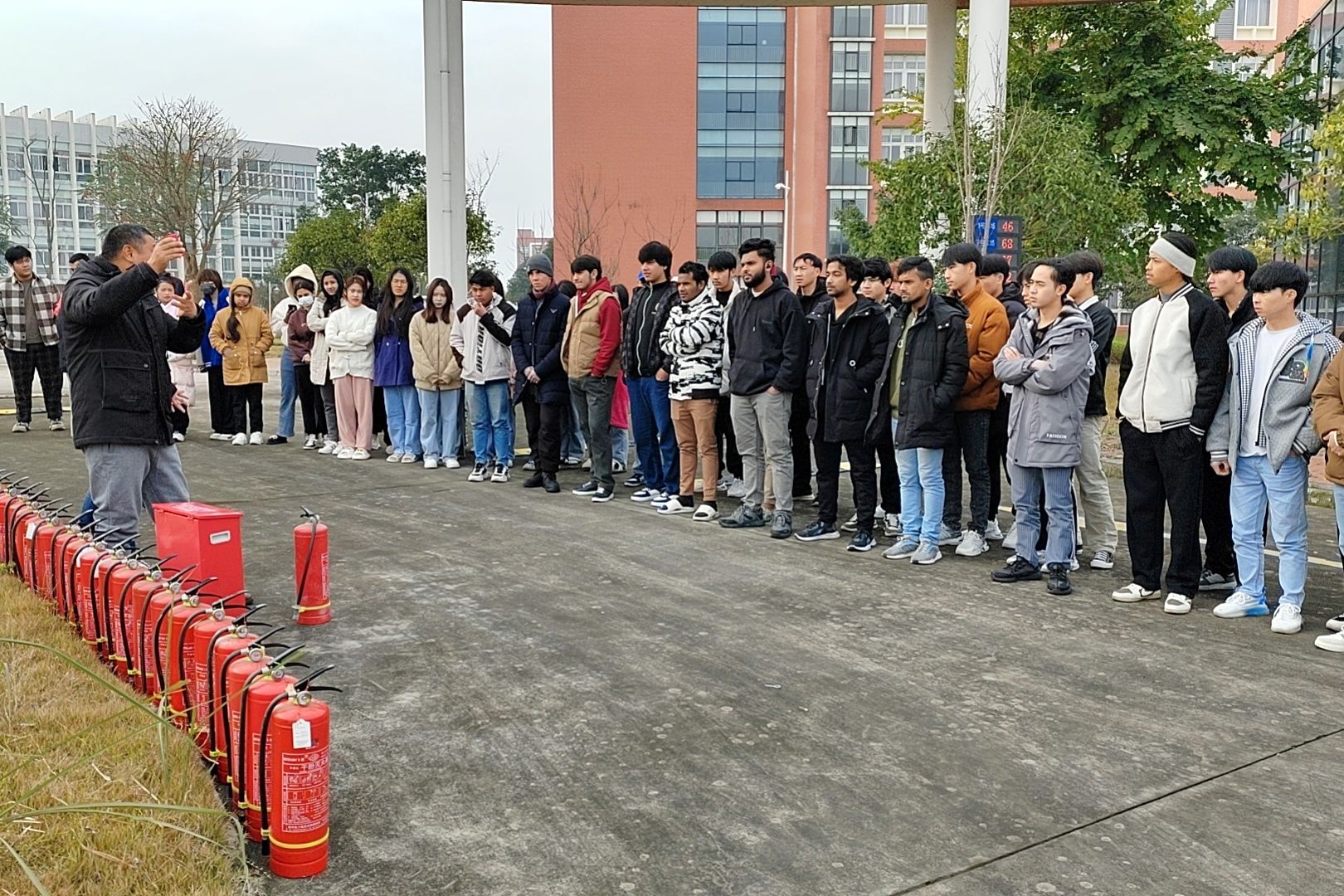 尊龙Z6官方网站