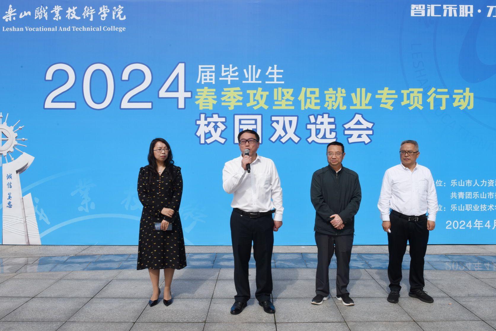 0503DB28C32E1404038E0C13690_D5D5C38F_3841B.jpg?e= 尊龙Z6官方网站